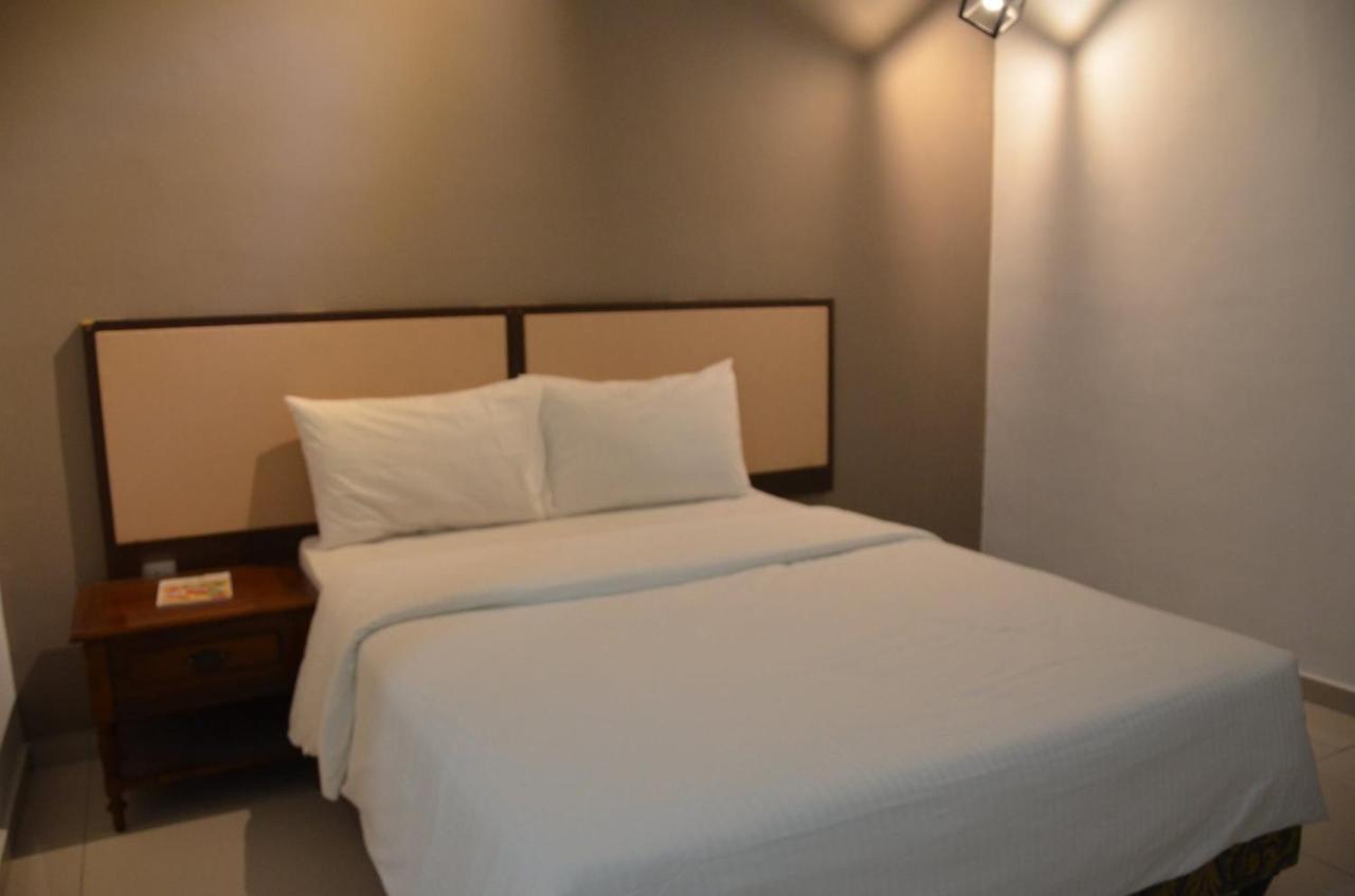 Senrose Hotel Куантан Екстер'єр фото