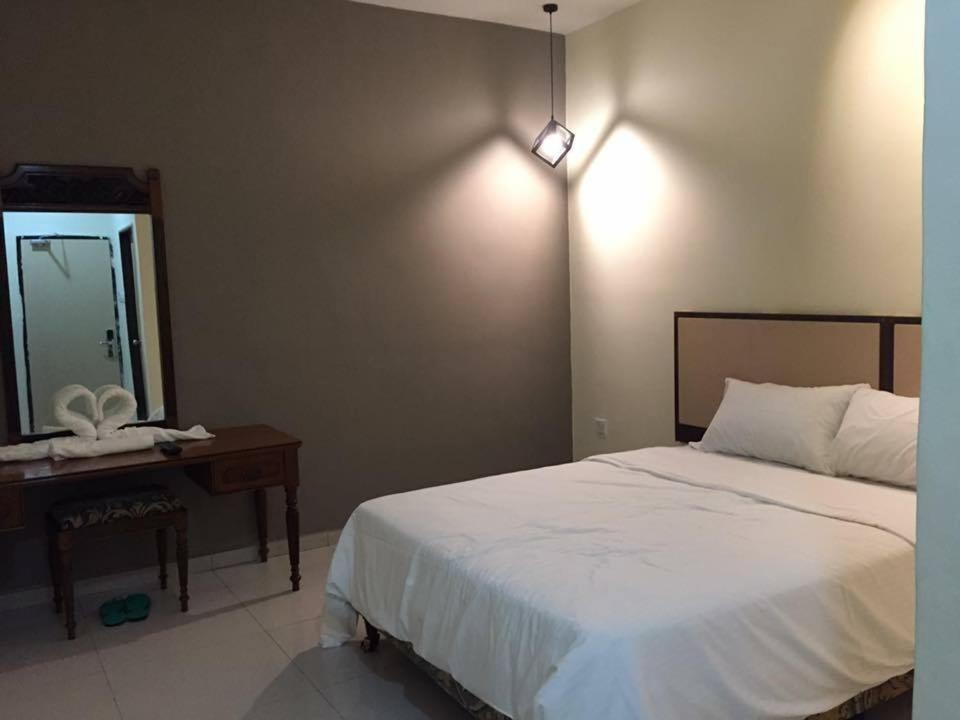 Senrose Hotel Куантан Екстер'єр фото